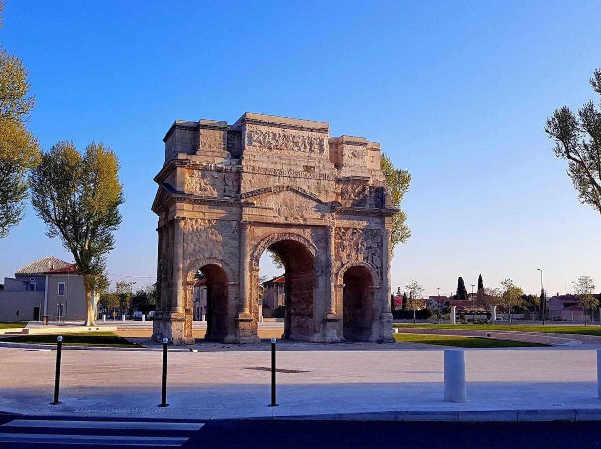 Gite Urbain Les Jardins De La Meyne Villa Orange  Exterior foto